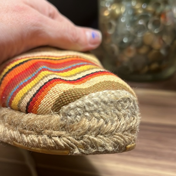 Lord and Taylor striped espadrilles with ties around ankle. - Picture 14 of 16